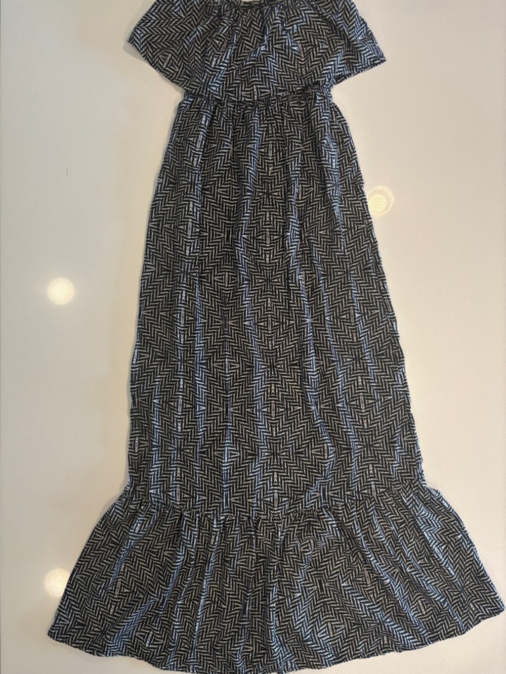 Black & White Geometric Ruffle-Hem Maxi Dress